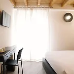 Bed & Breakfast Casa Marinari 4*
