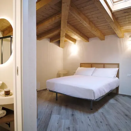 Casa Marinari Nocleg ze śniadaniem 4*