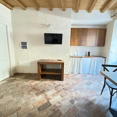 Casa Marinari Bed & Breakfast