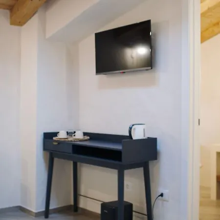 Nocleg ze śniadaniem Casa Marinari 4*