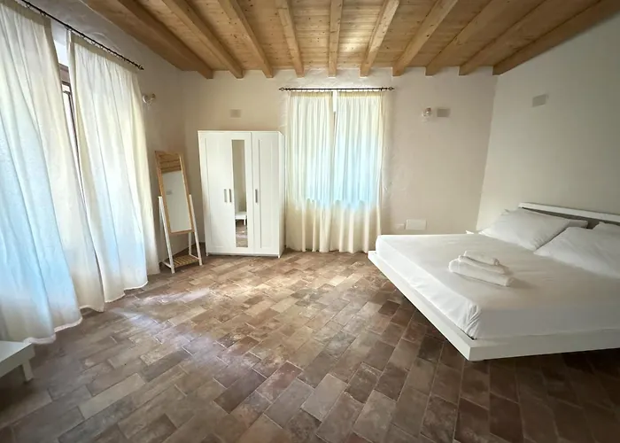 Casa Marinari 4* Scalea